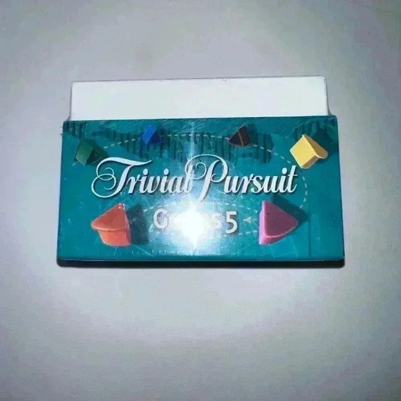 Trivial Pursuit Genus 5 / Factory Sealed Games / Vintage / Teal - Picture 5 of 5